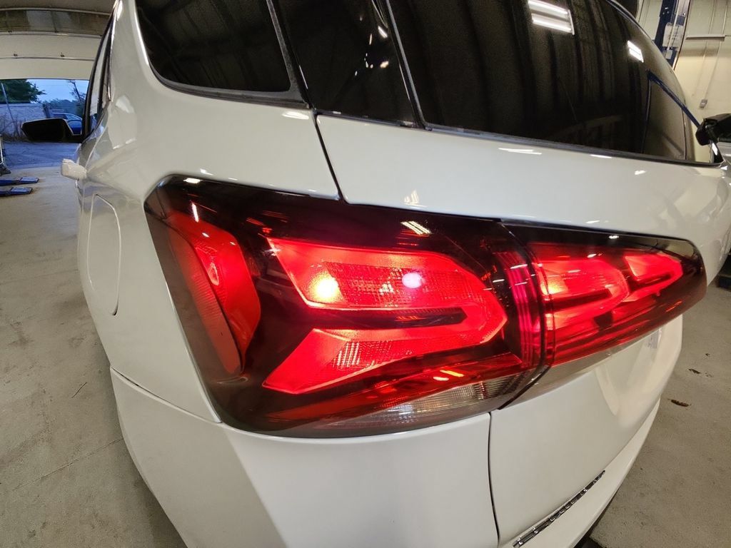 Used 2024 Chevrolet Equinox LT w/ LPO, Floor Liner Package AWD/4WD image 32