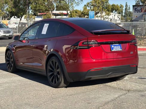 Used 2023 Tesla Model X Plaid image 6