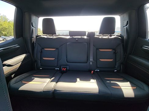 New 2026 GMC Sierra 1500 AT4 image 27