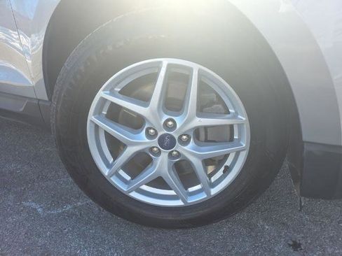 Certified 2021 Ford Edge SEL w/ Convenience Package image 10