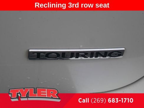 Used 2018 Honda Odyssey Touring image 15