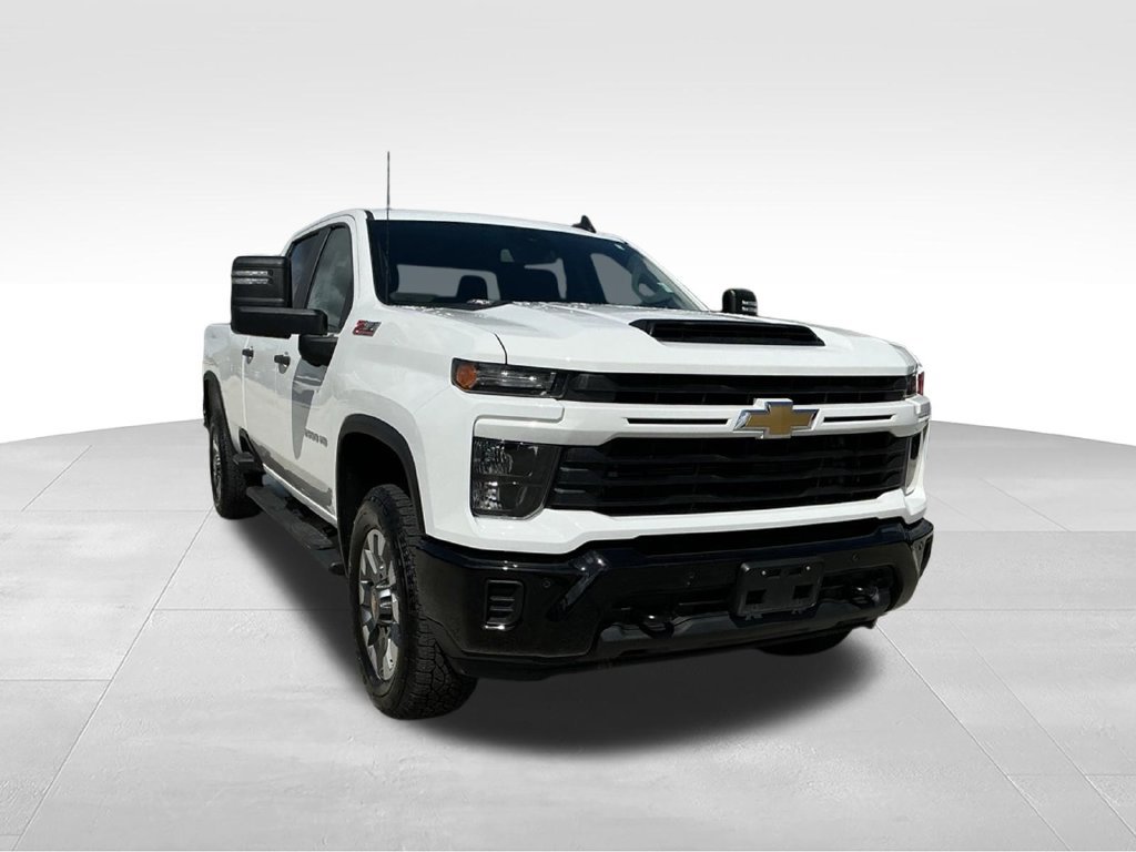 Used 2025 Chevrolet Silverado 2500 Custom w/ Custom Value Package AWD/4WD image 16