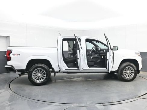 New 2026 Chevrolet Colorado LT w/ Advanced Trailering Package AWD/4WD image 49