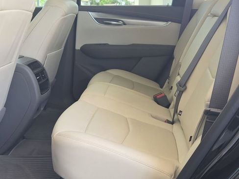 Used 2022 Cadillac XT5 Premium Luxury FWD image 26