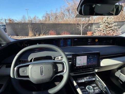 New 2026 Lincoln Nautilus Reserve image 27