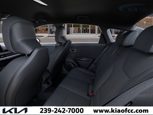 New 2026 Kia K4 LXS image 18