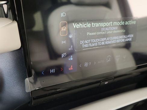 New 2026 Lincoln Navigator Premiere image 7