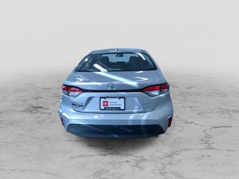 Certified 2025 Toyota Corolla LE image 8