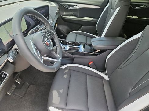 New 2025 Buick Envision Sport Touring image 9