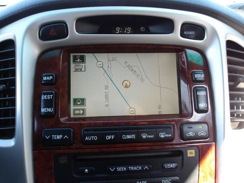 Used 2006 Toyota Highlander Limited AWD/4WD image 18