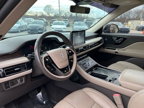 Used 2020 Lincoln Aviator Reserve image 10