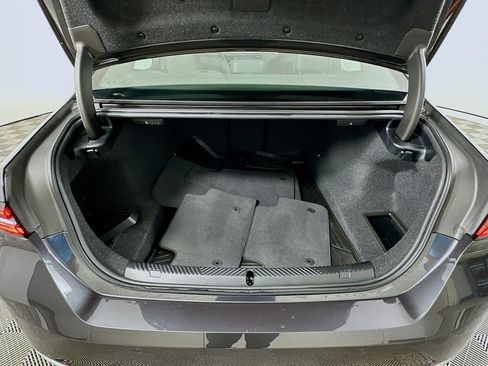 Used 2025 BMW 530i 530i w/ Premium Package image 27