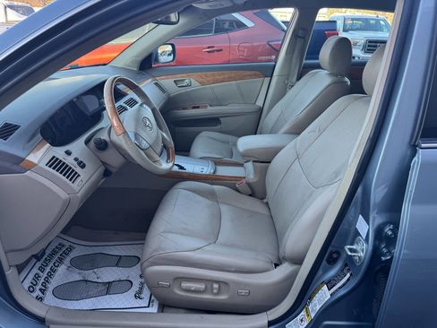 Used 2006 Toyota Avalon Limited image 10