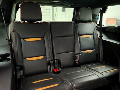 Used 2024 GMC Yukon AT4 w/ Technology Package AWD/4WD image 24