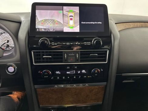 Used 2024 Nissan Armada SL w/ Captain's Chairs Package image 22