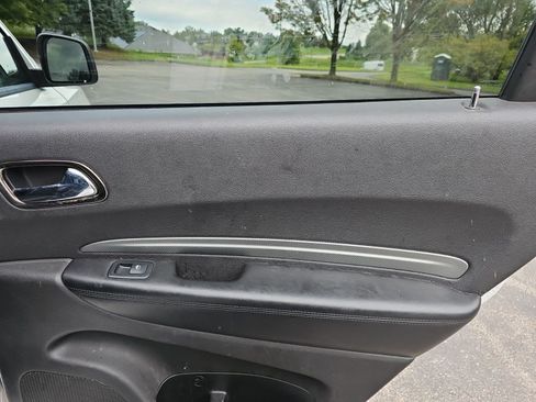 Used 2018 Dodge Durango GT w/ Premium Group AWD/4WD image 17