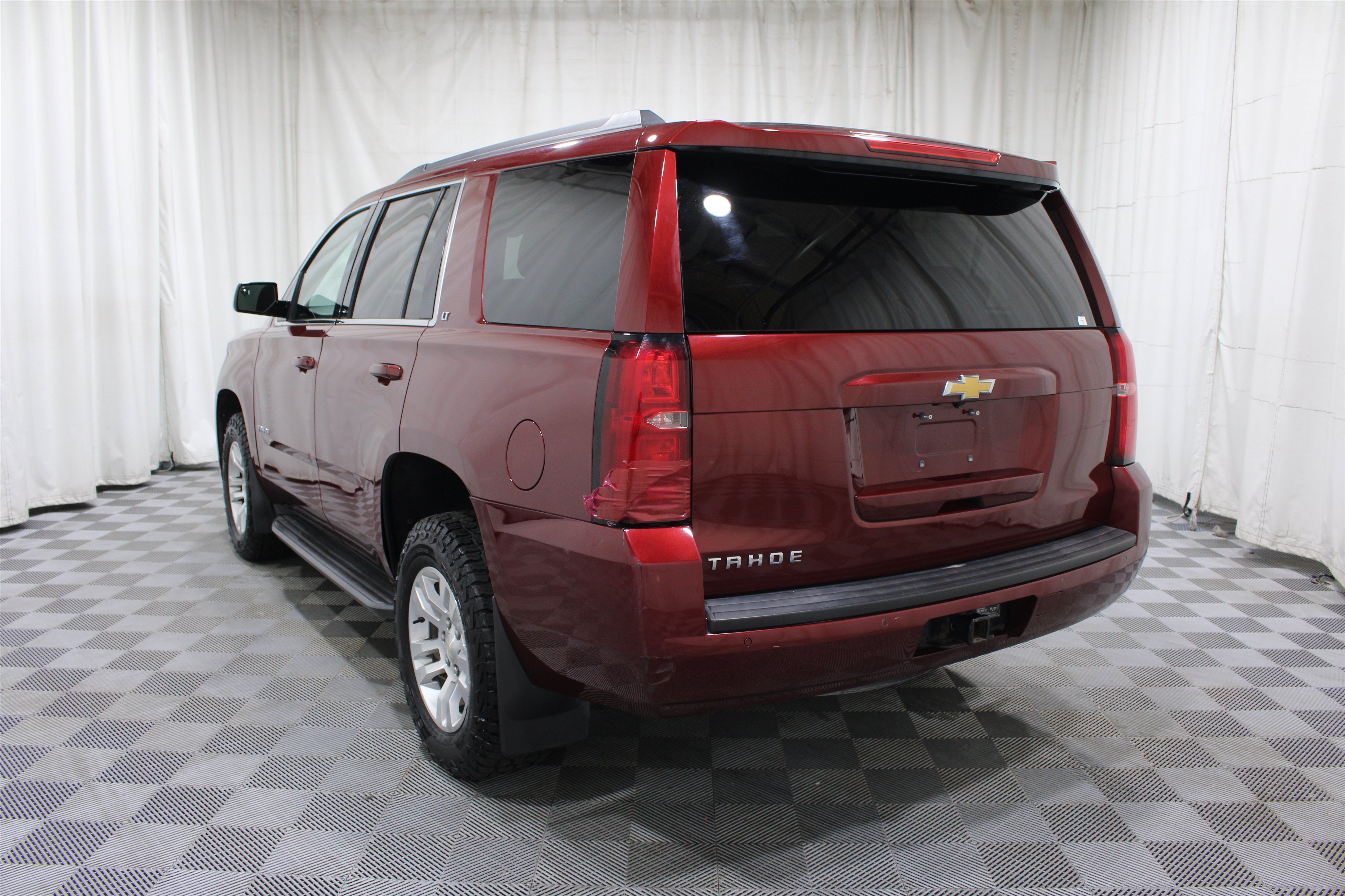 Used 2017 Chevrolet Tahoe LT AWD/4WD image 34