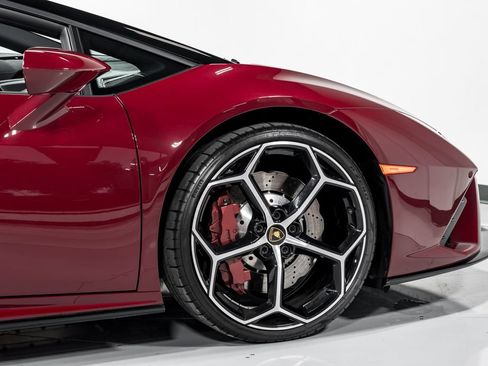 Used 2022 Lamborghini Huracan EVO RWD image 51