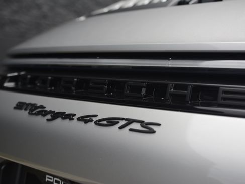 Certified 2026 Porsche 911 Targa 4 GTS AWD/4WD image 29