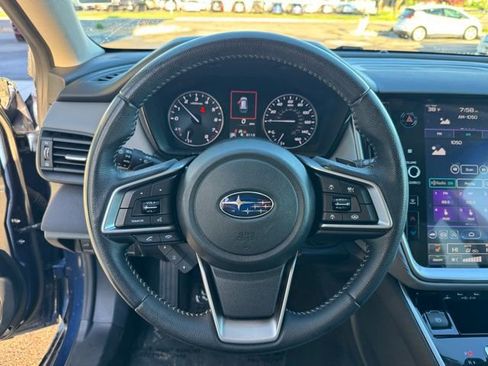 Used 2020 Subaru Outback Premium image 12