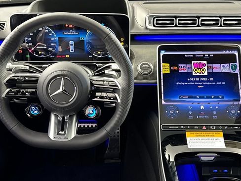 Used 2025 Mercedes-Benz S 63 AMG S image 11