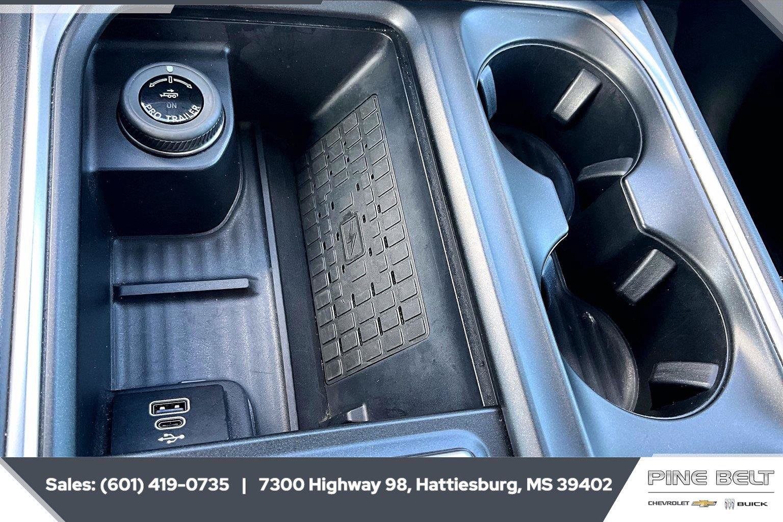 Used 2025 Ford Expedition Platinum AWD/4WD image 24