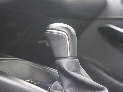 Used 2021 Toyota Corolla XSE image 21