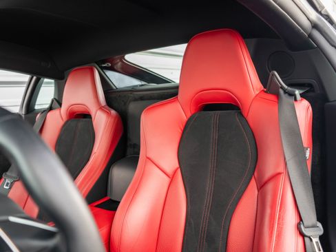 Used 2018 Acura NSX AWD/4WD image 9