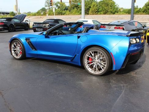 Used 2016 Chevrolet Corvette Z06 w/ 3LZ Preferred Equipment Group RWD image 11