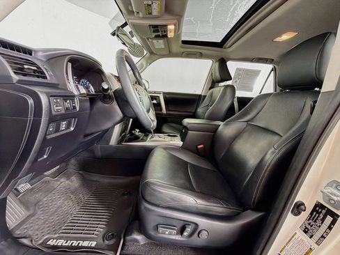 Used 2019 Toyota 4Runner Limited AWD/4WD image 15