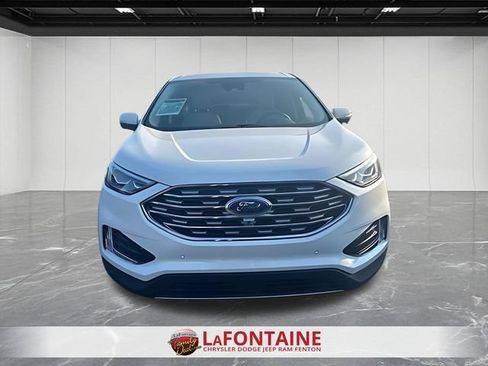 Used 2022 Ford Edge Titanium w/ Equipment Group 301A AWD/4WD image 6