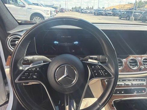 Used 2023 Mercedes-Benz E 350 4MATIC Sedan image 8