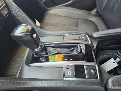 Used 2020 Honda Civic EX-L image 21