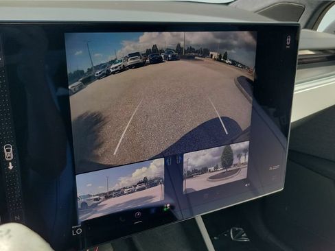 Used 2023 Tesla Model X Plaid AWD/4WD image 18