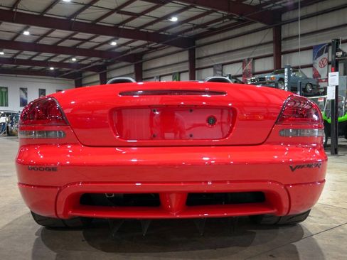 Used 2004 Dodge Viper SRT-10 image 7