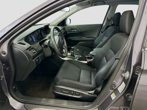 Used 2015 Honda Accord Sport image 13