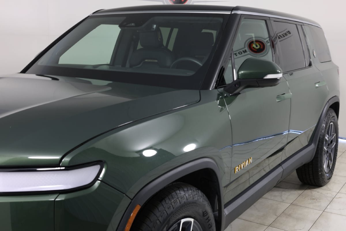 Used 2022 Rivian R1S Launch Edition Quad AWD/4WD image 43