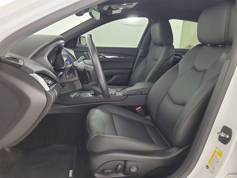 Used 2020 Cadillac CT5 Luxury w/ Cold Weather Package image 16