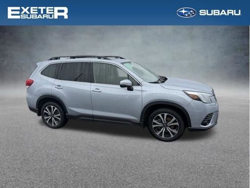 Used 2023 Subaru Forester Limited AWD/4WD image 3