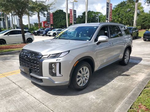 Used 2025 Hyundai Palisade SEL AWD/4WD image 3