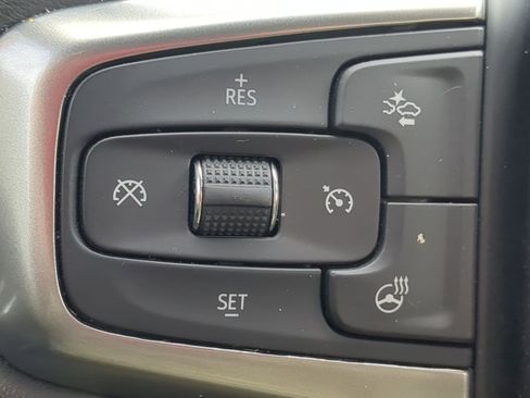 Used 2022 Chevrolet Silverado 1500 LTZ w/ LTZ Premium Package image 13