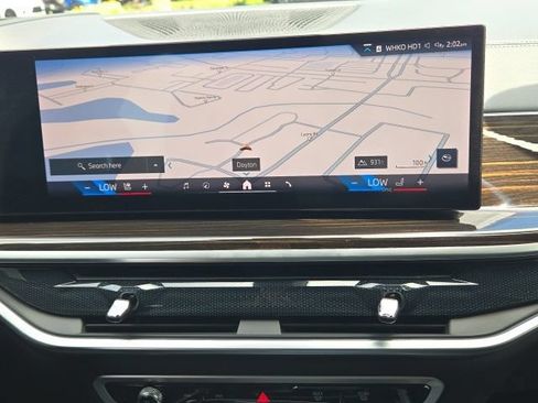 Used 2024 BMW X5 xDrive40i w/ Premium Package AWD/4WD image 16