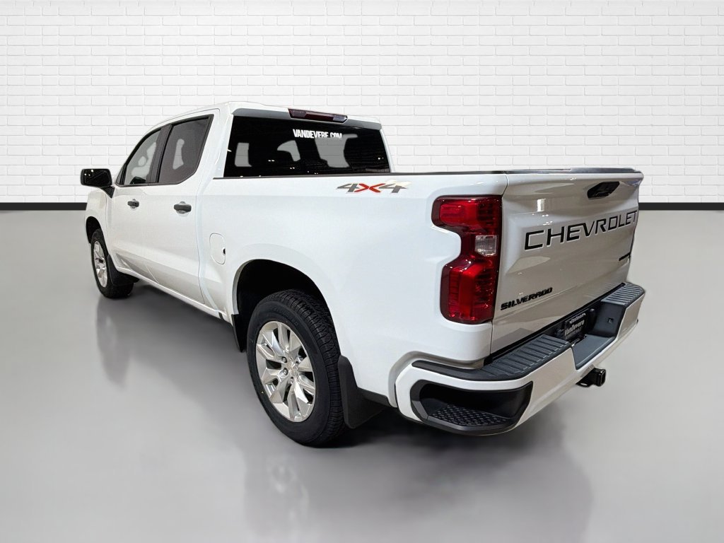 Used 2023 Chevrolet Silverado 1500 Custom w/ LPO, Dark Essentials Package AWD/4WD image 7