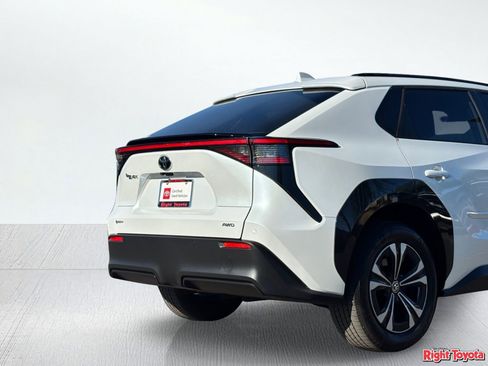 Certified 2024 Toyota bZ4X AWD w/ Weather Package image 11