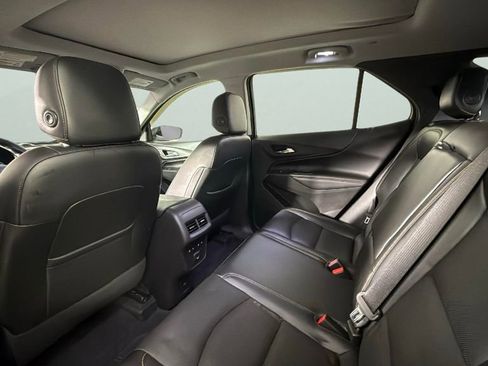 Used 2020 Chevrolet Equinox Premier FWD image 24