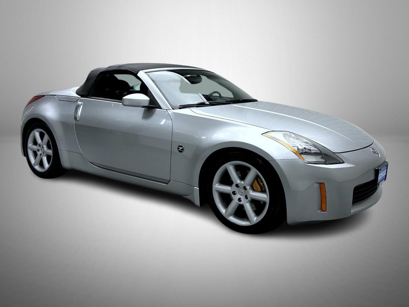 Used 2005 Nissan 350Z Grand Touring RWD image 3