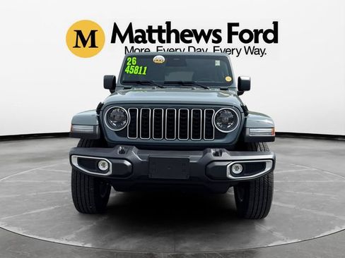Used 2026 Jeep Wrangler Unlimited Sahara AWD/4WD image 9