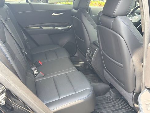 Used 2025 Cadillac XT4 Sport FWD image 18