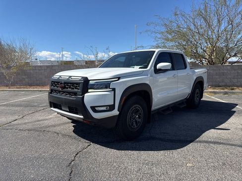 Used 2025 Nissan Frontier Pro-X w/ Pro Convenience Package image 1