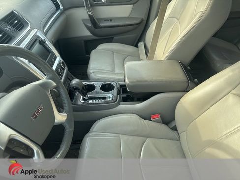 Used 2016 GMC Acadia SLT w/ Premium Edition image 4